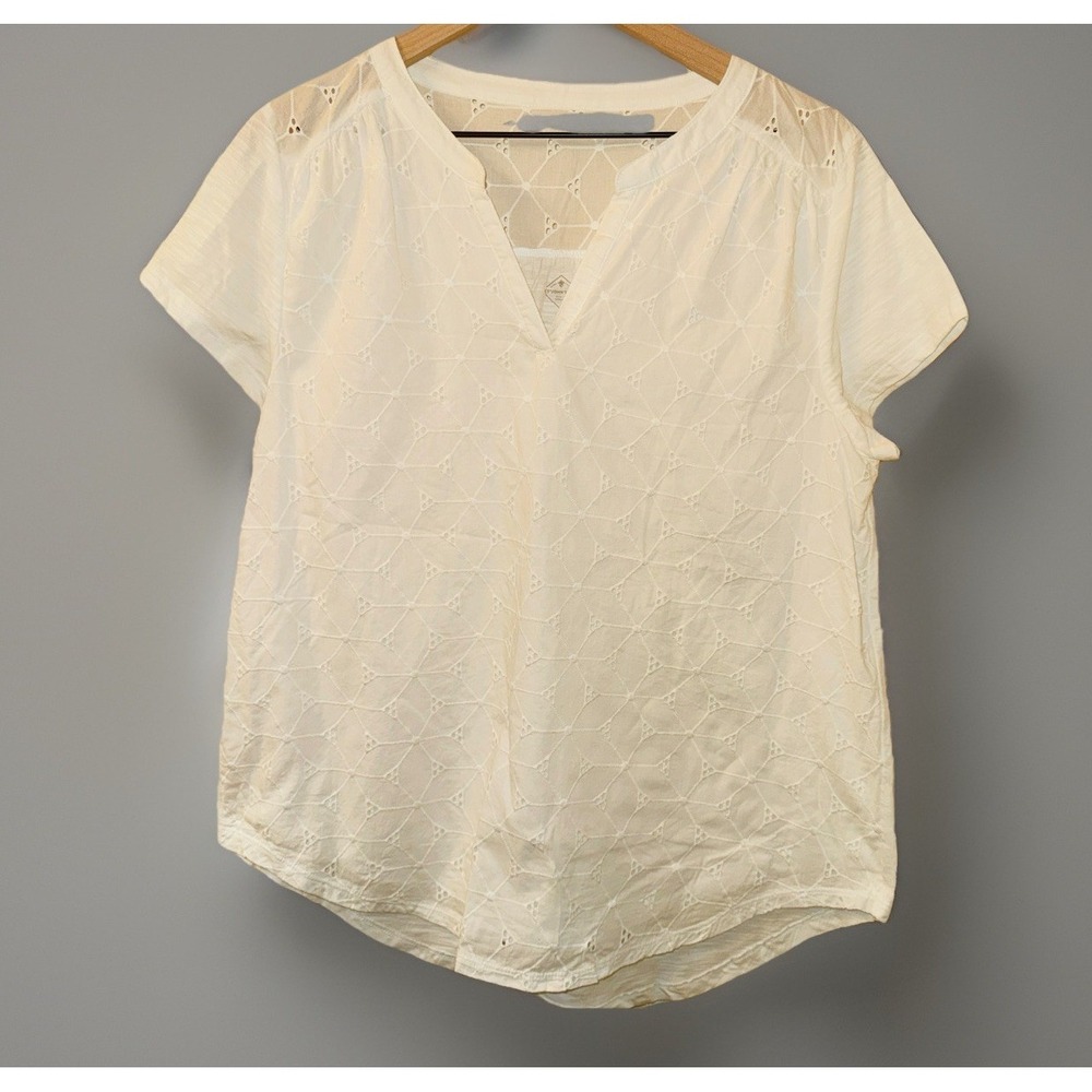 St. John's Bay White Eyelet Top L Cotton Geometric Boho Coastal Grandma Summer
